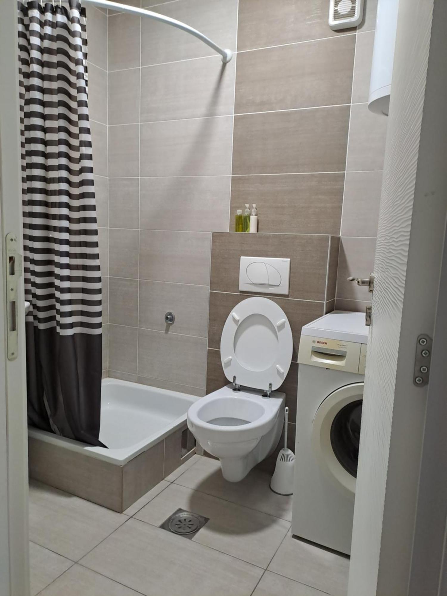 Adriana Apartment *